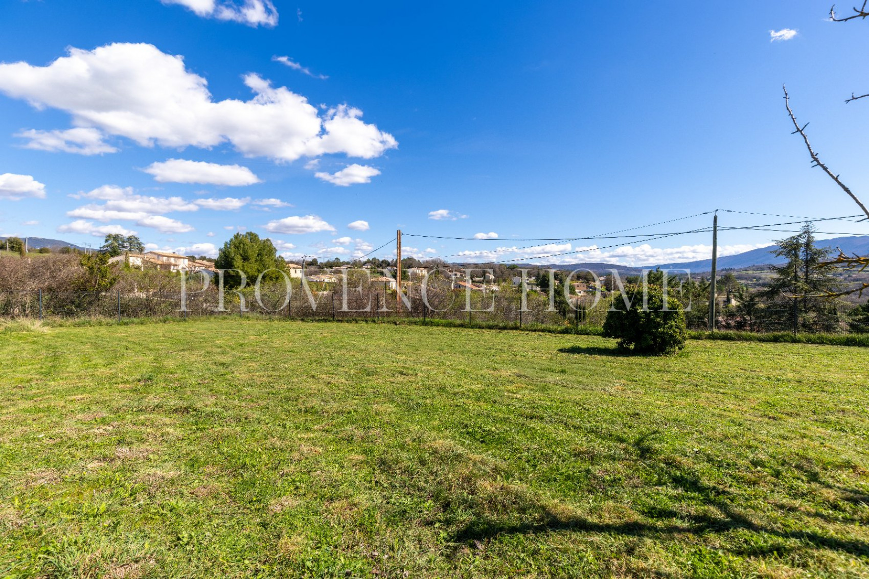 sale Terrain constructible Apt - Photo 2