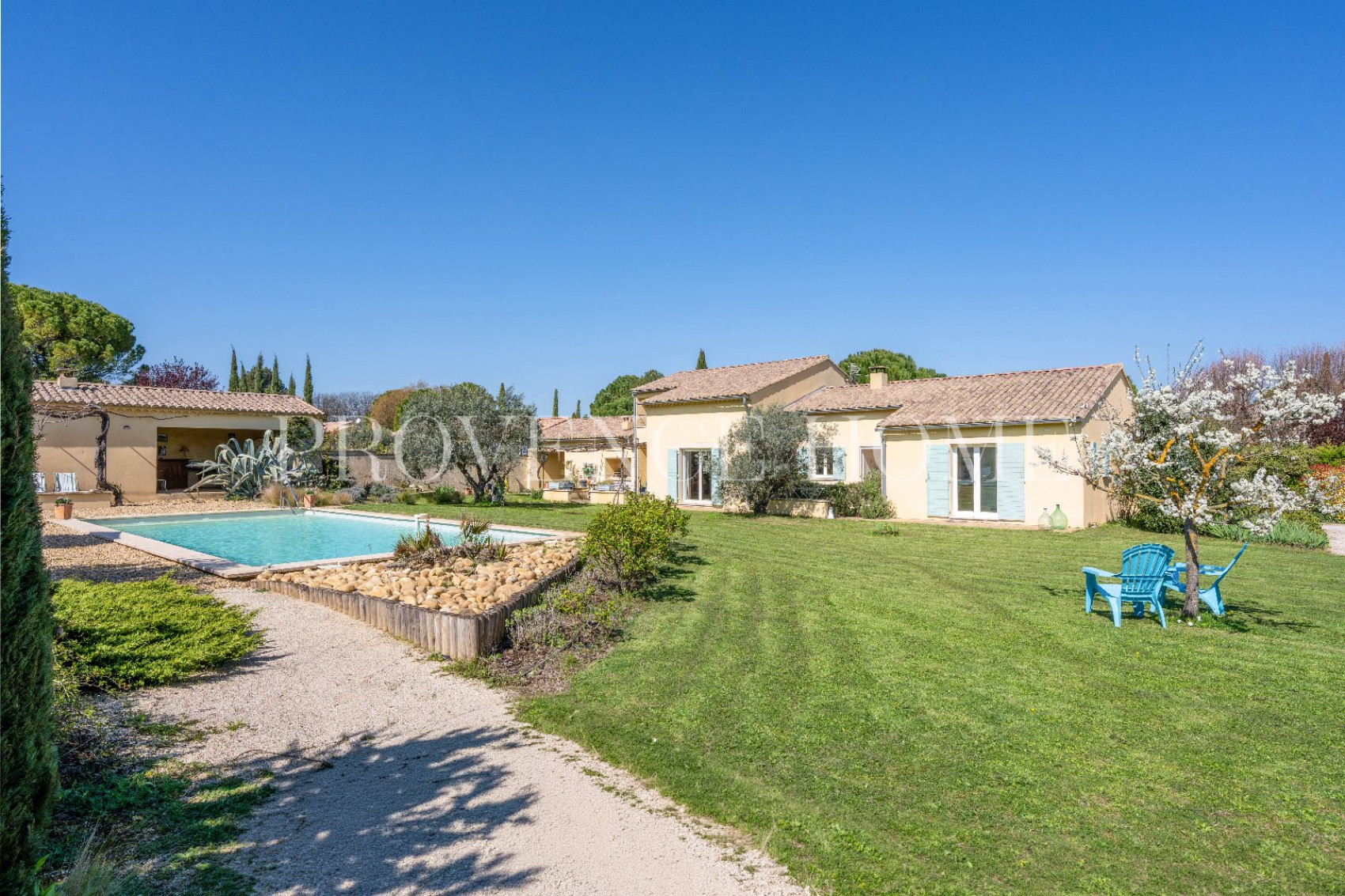 sale Propriété Maubec - Photo 11