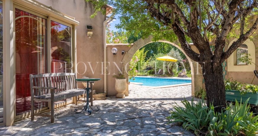 vente Maison Saint Saturnin Les Apt