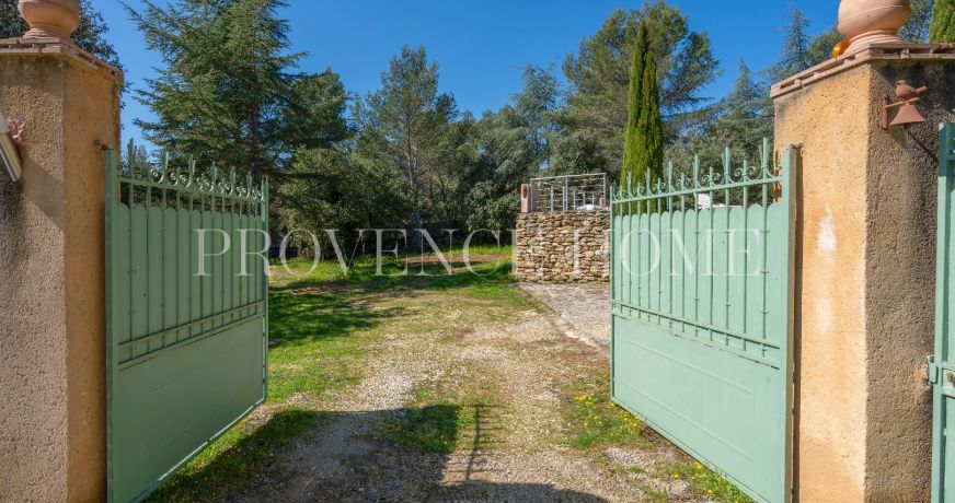 vente Maison Cabrieres D'avignon