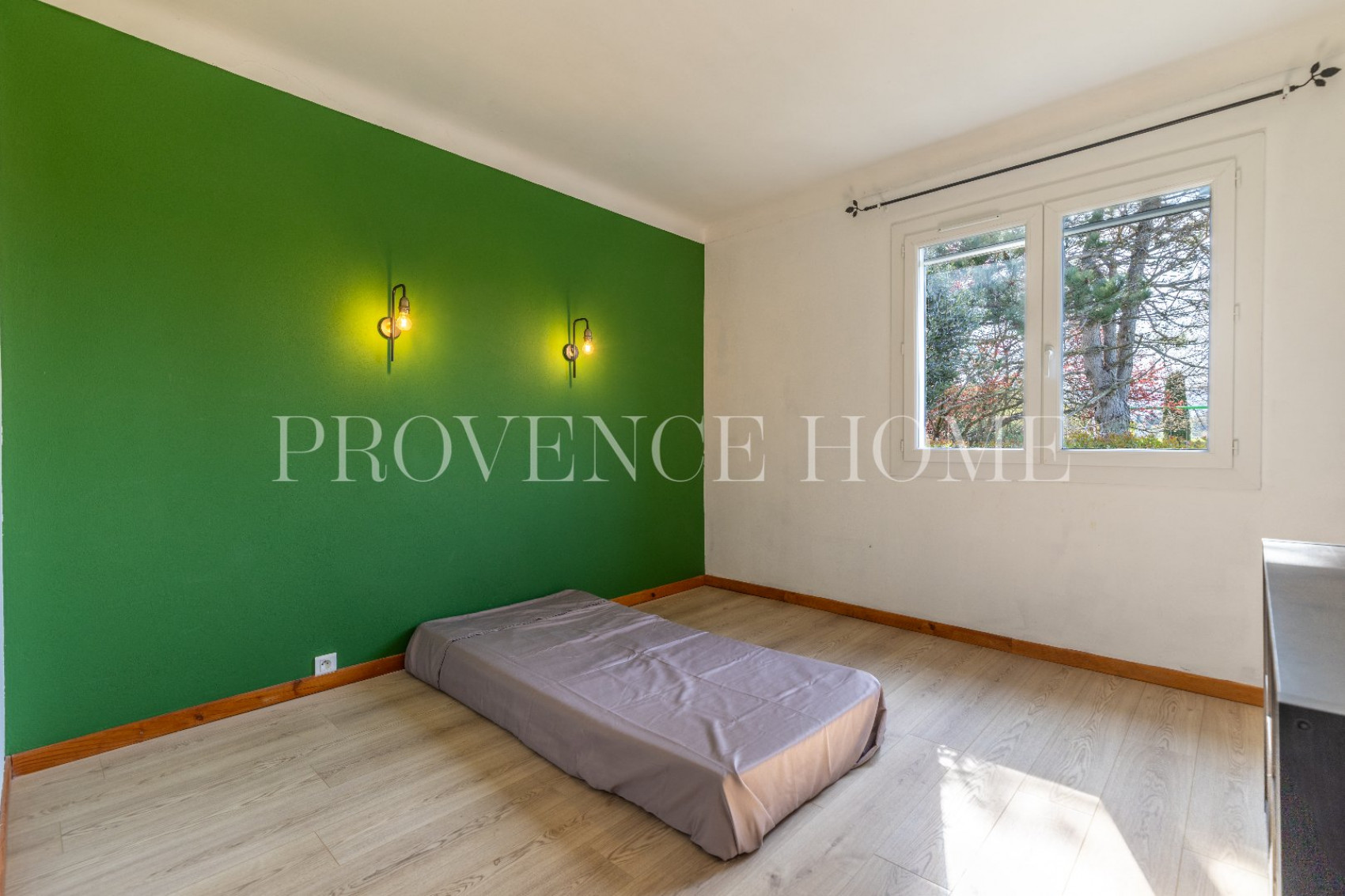 sale Propriété Lagnes - Photo 8