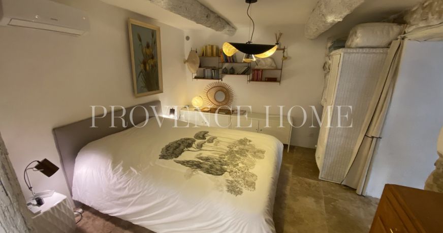 vente Maison de village Lagnes
