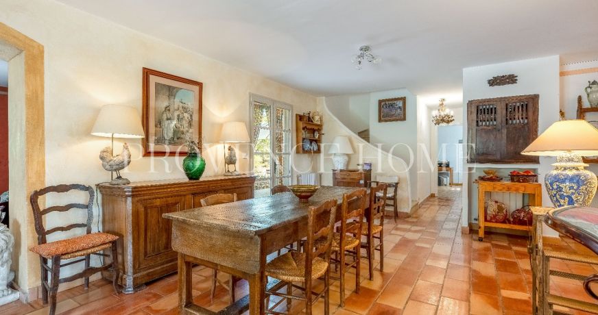vente Propriété Bonnieux
