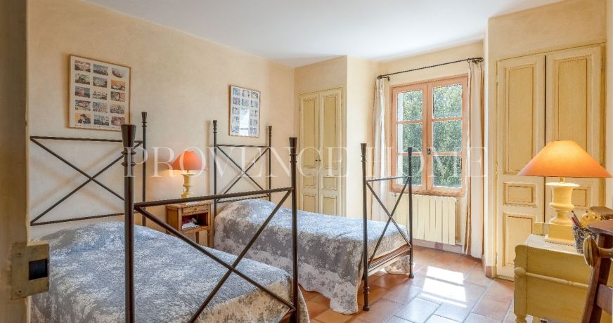 vente Propriété Bonnieux