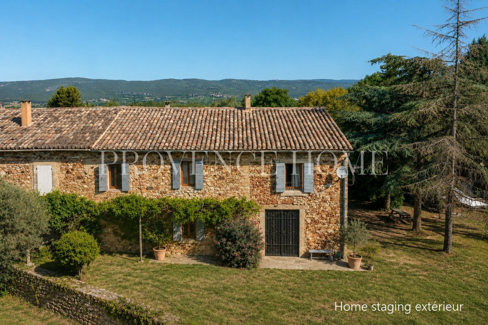 sale Roussillon - Photo 1