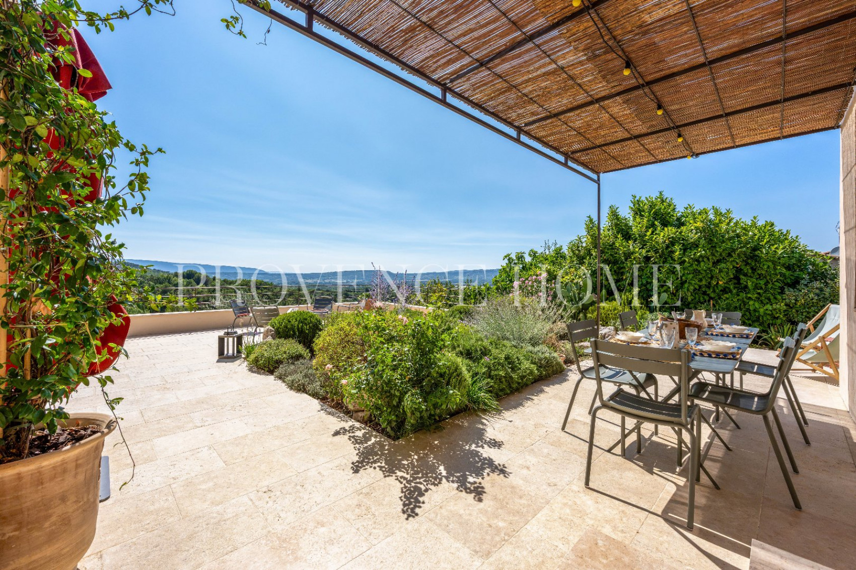 sale Propriété Roussillon - Photo 2
