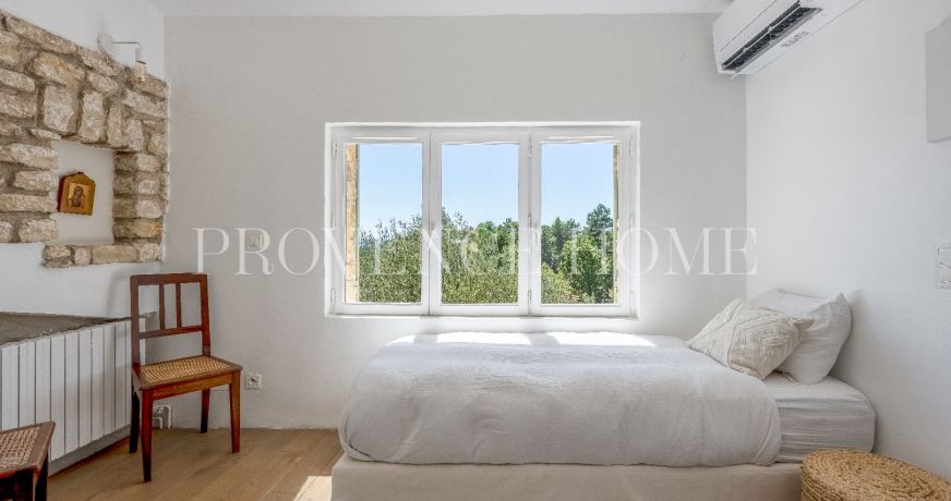 vente Propriété Murs