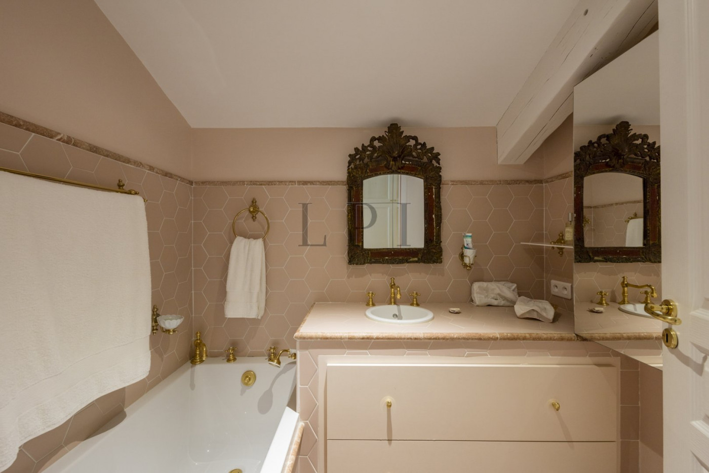 sale Maison Maubec - Photo 20