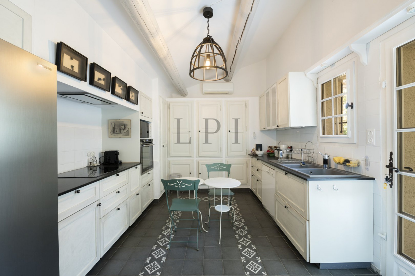 sale Maison Maubec - Photo 10