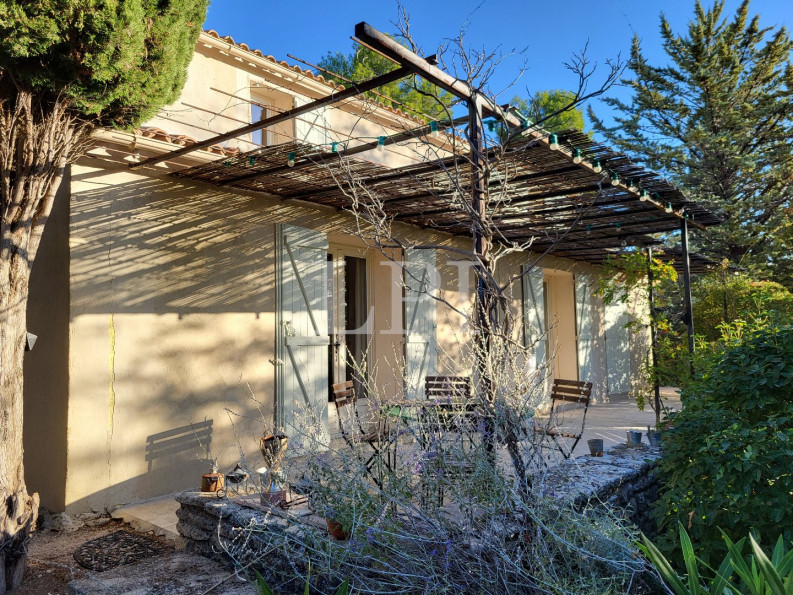 vente Maison Saint Saturnin Les Apt - Photo 1