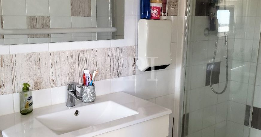 vente Maison de village Saint Saturnin Les Apt