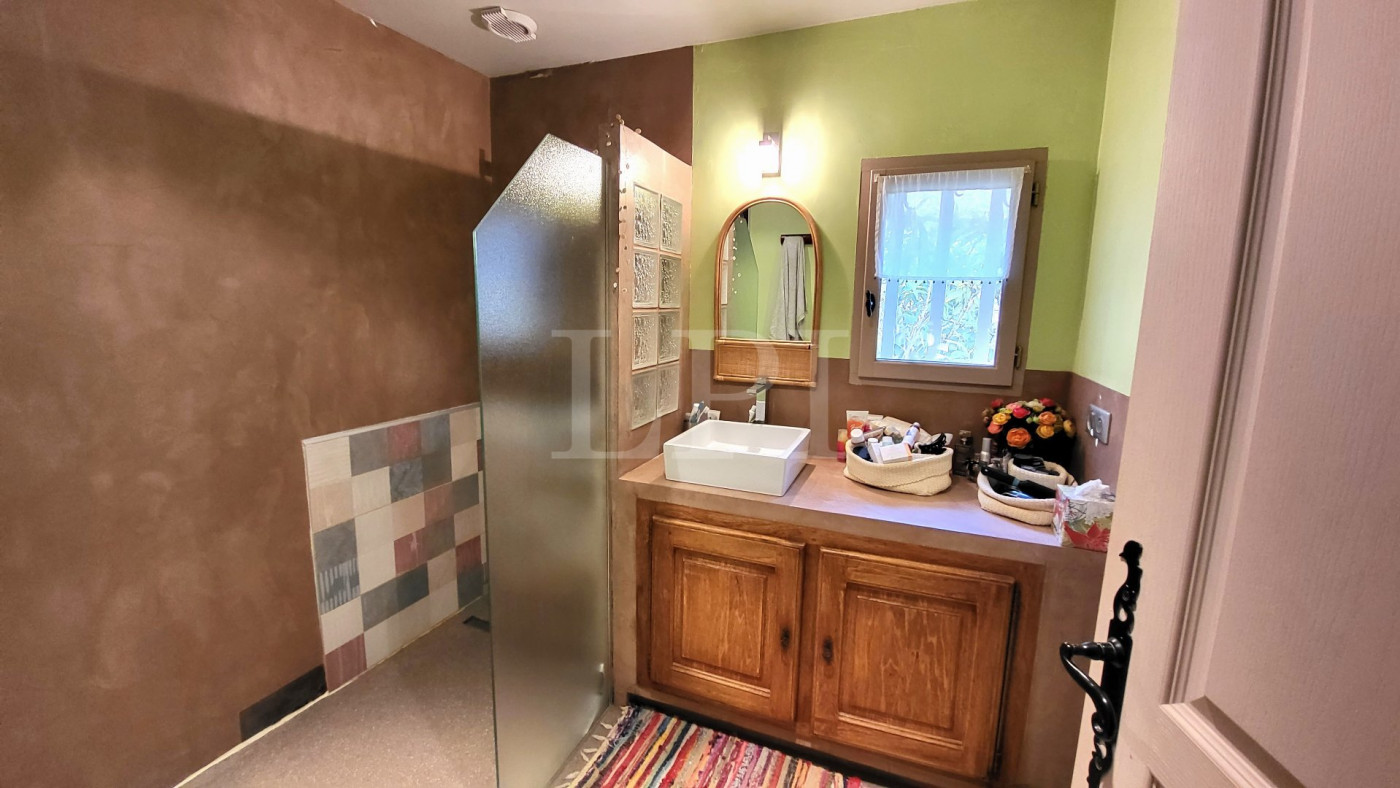 sale Maison en pierre Gordes - Photo 15