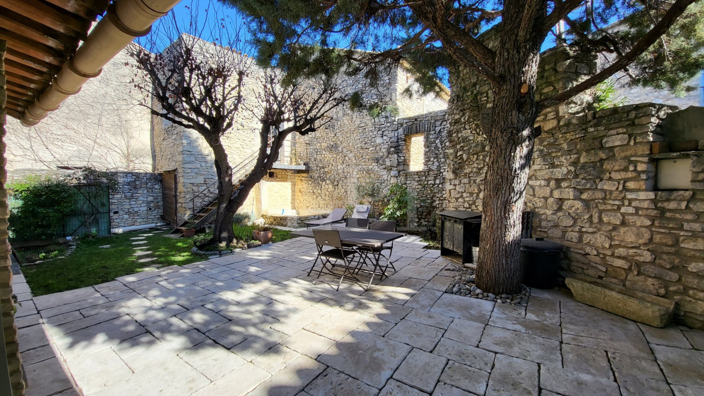 sale Maison en pierre Gordes - Photo 1
