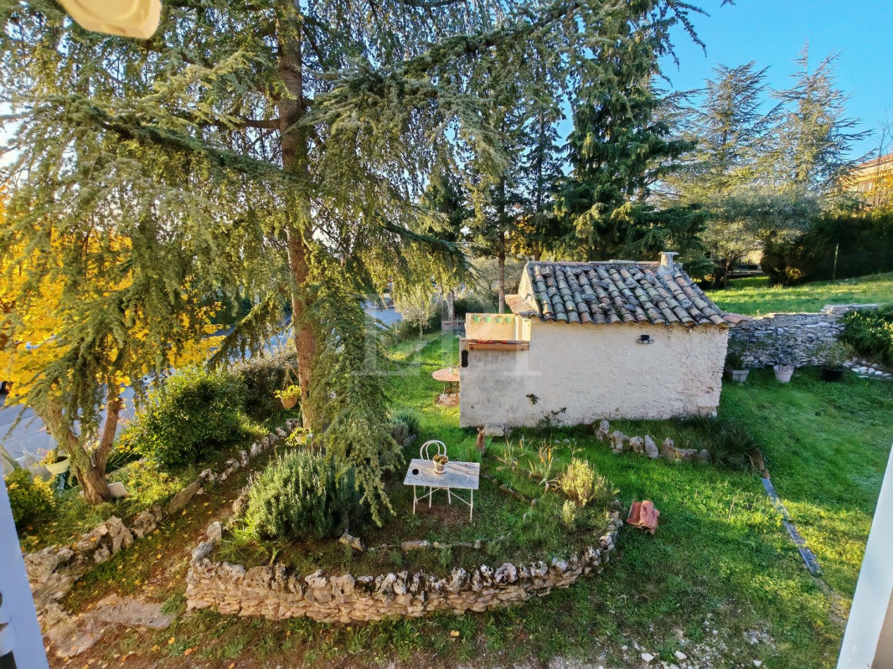 sale Appartement ancien Saint Saturnin Les Apt - Photo 2