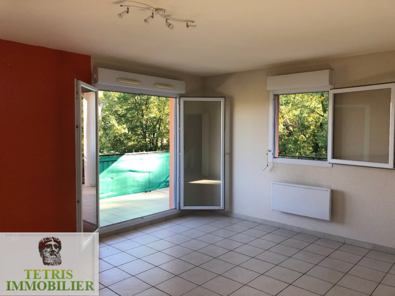 location Appartement La Roque D Antheron