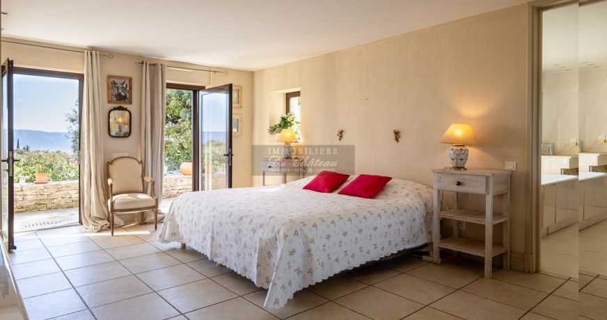 en location saisonnière Maison Gordes