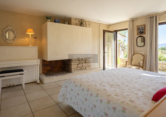 en location saisonnière Maison Gordes
