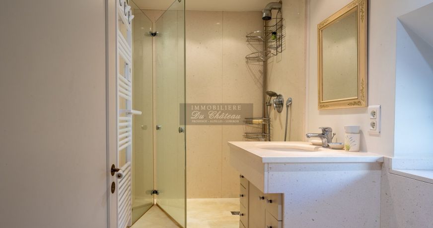 en location saisonnière Maison Gordes