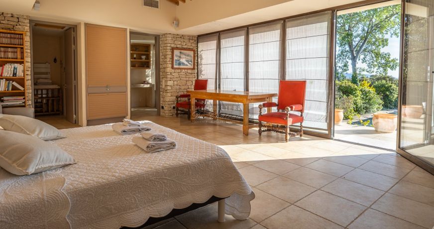 en location saisonnière Maison Gordes