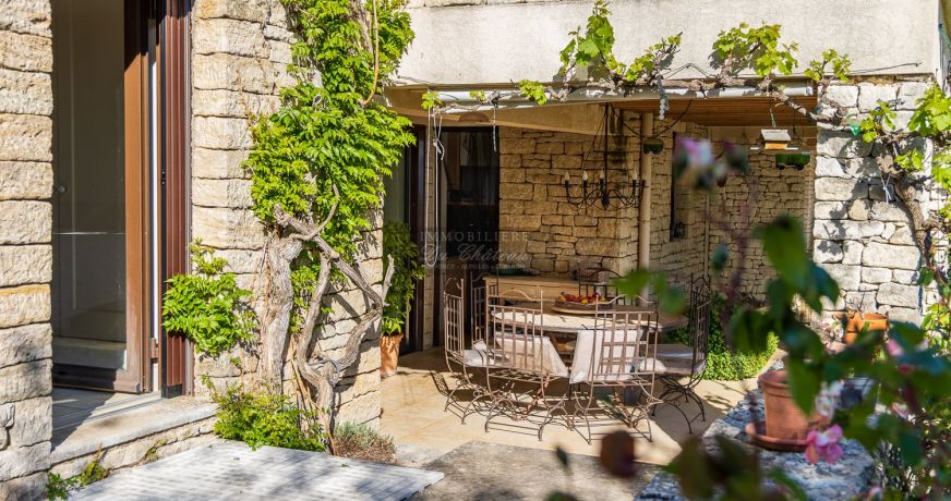 en location saisonnière Maison Gordes