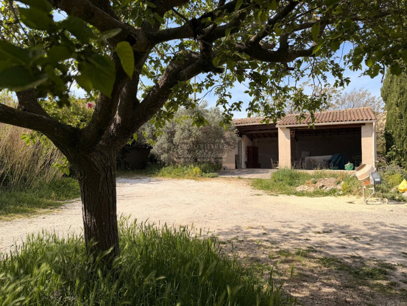 vente Terrain constructible Cabrieres D'avignon - Photo 1