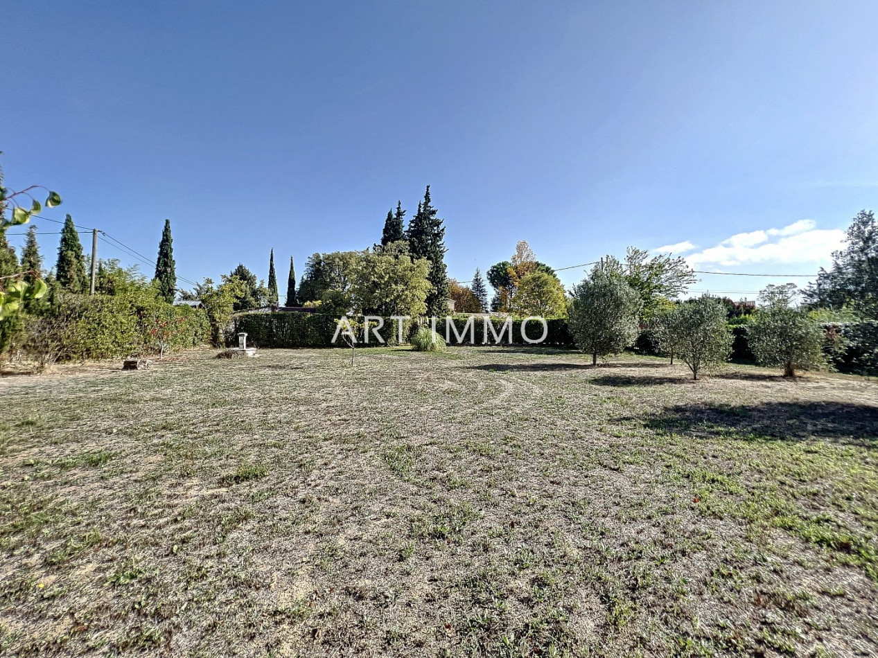 vente Terrain constructible Robion - Photo 1