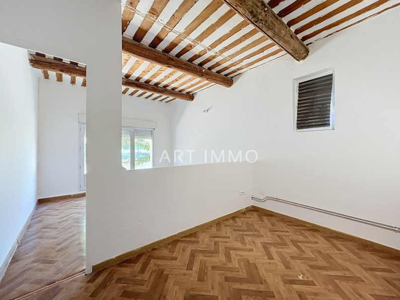vente Villa Maubec - Photo 9