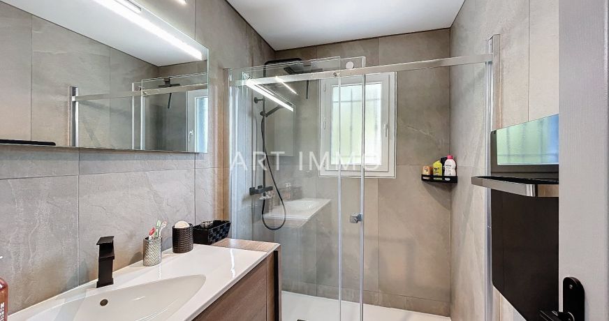 vente Maison Cabrieres D'avignon