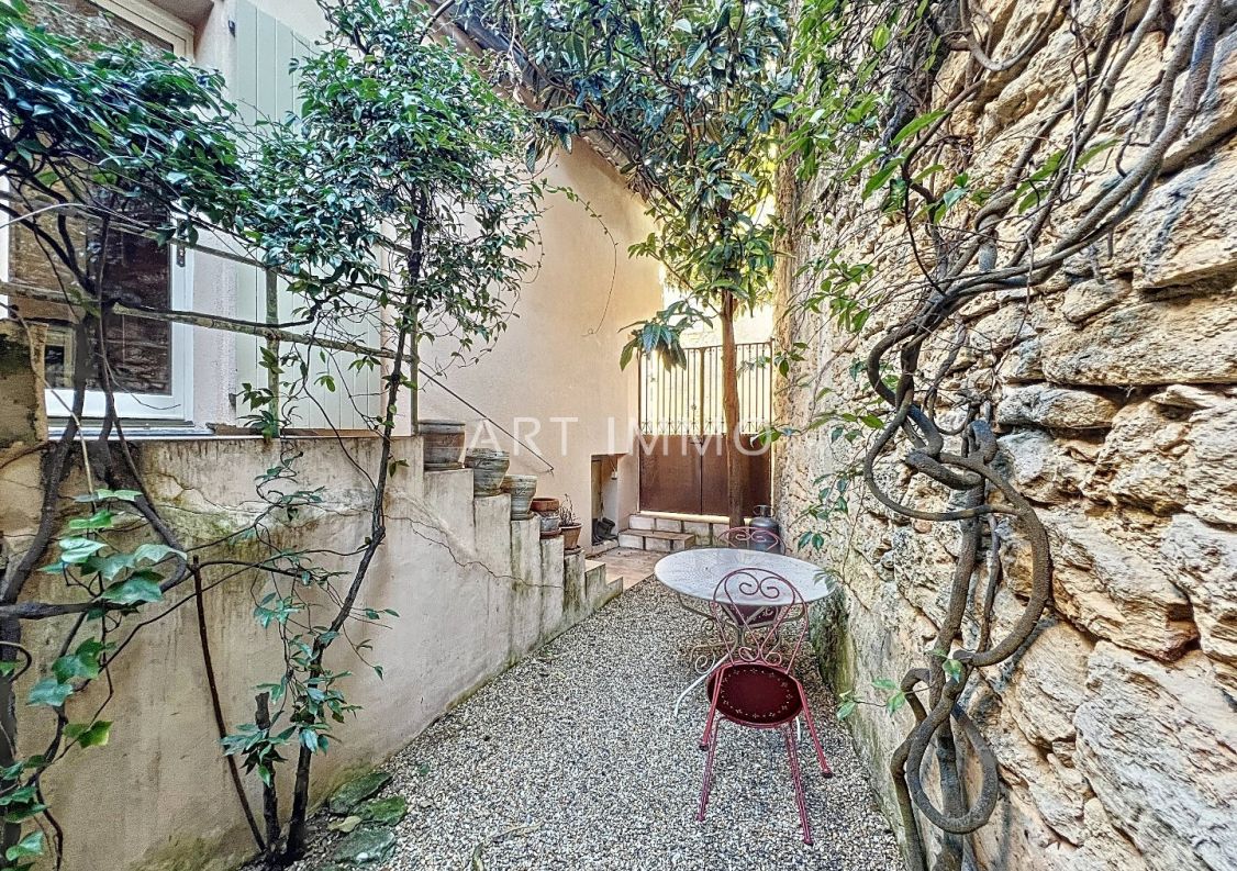 vente Maison de village Lagnes