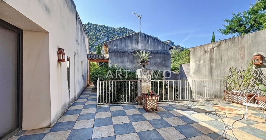 vente Maison de village Robion