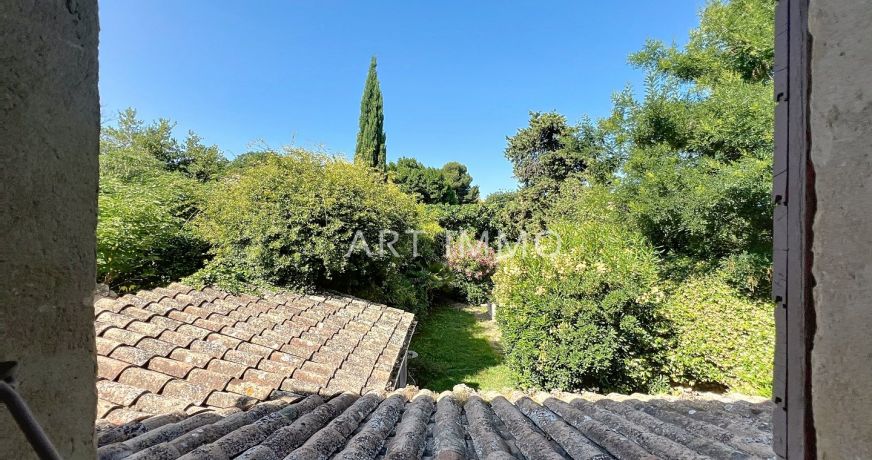 vente Maison de village Robion