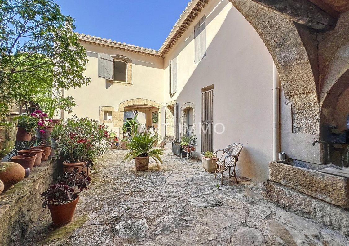 vente Maison de village Robion