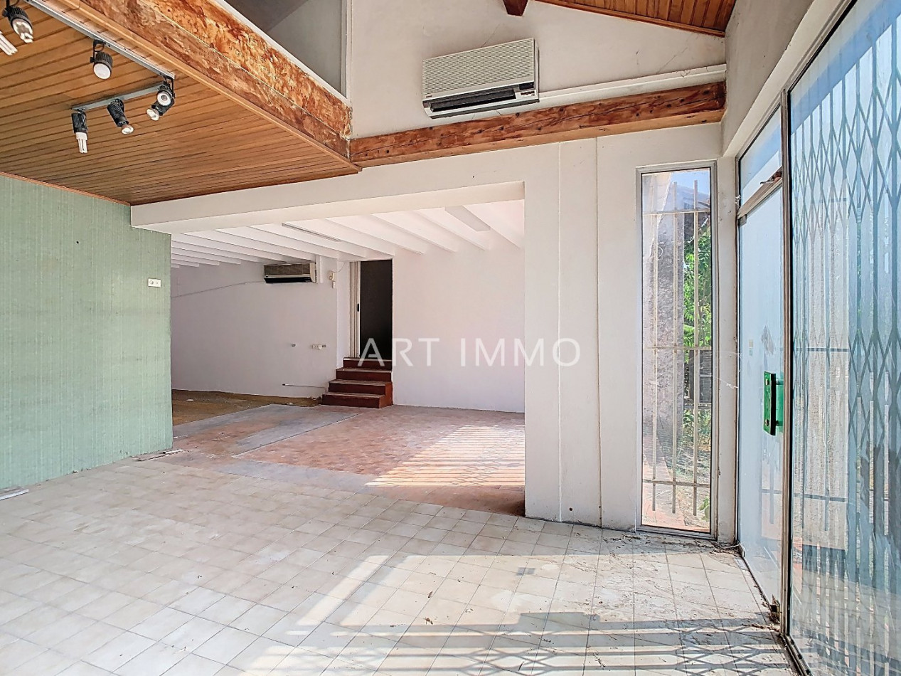 vente Local commercial Goult - Photo 1