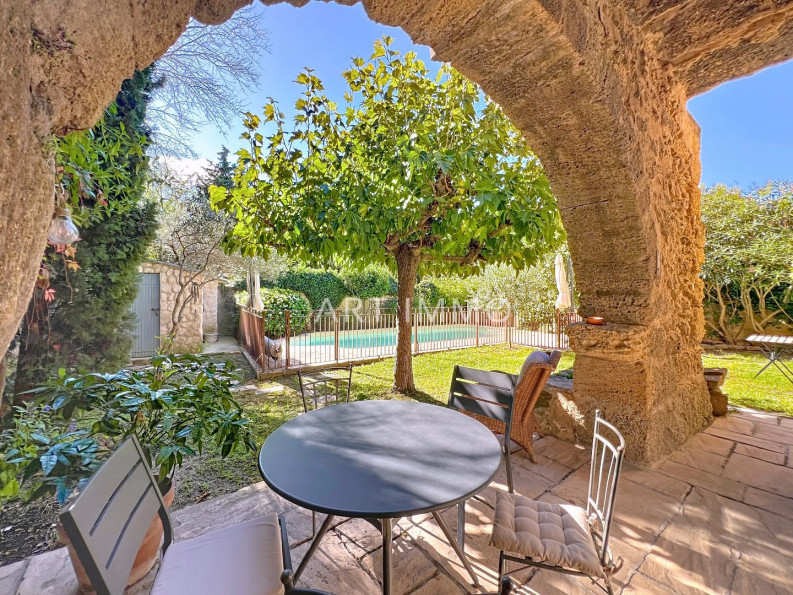 vente Maison de village Taillades - Photo 1