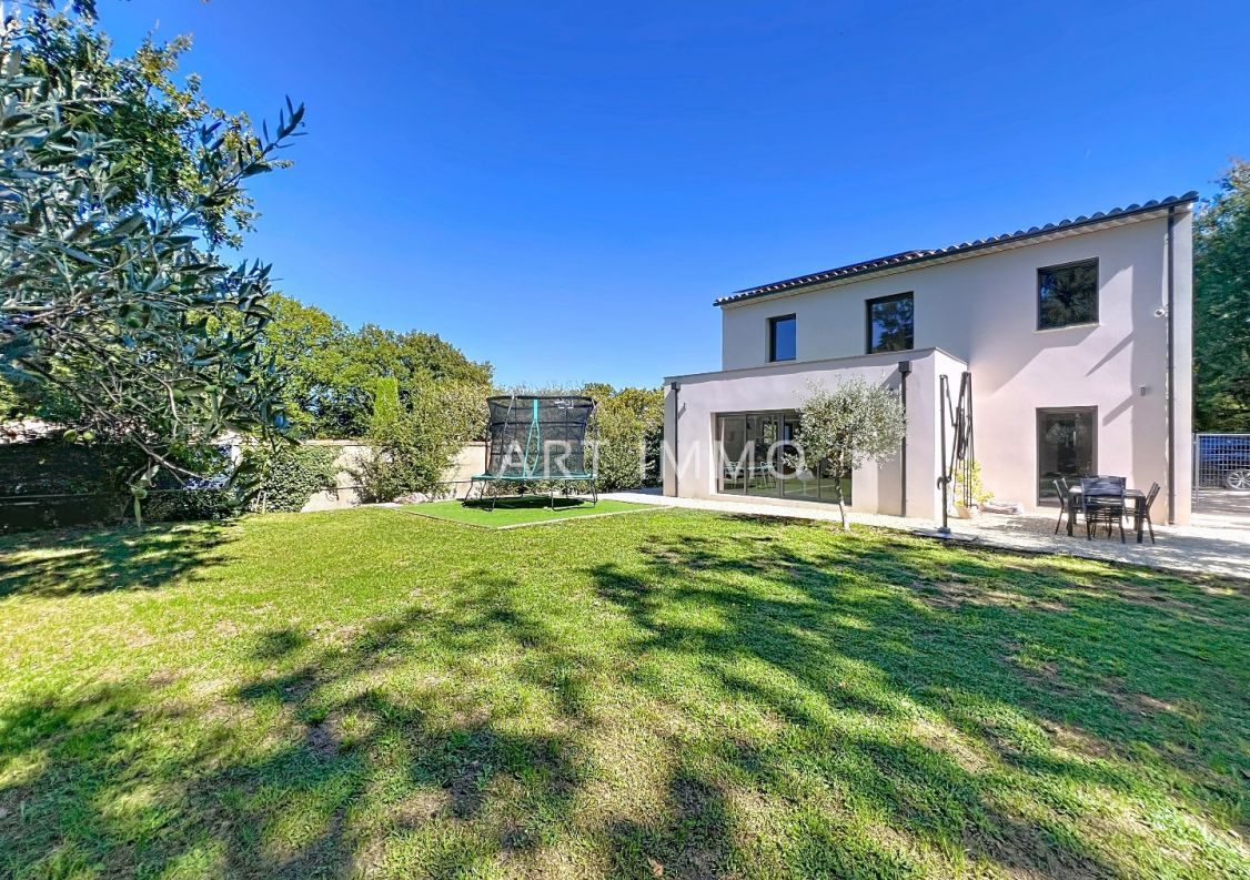 vente Villa d'architecte Robion