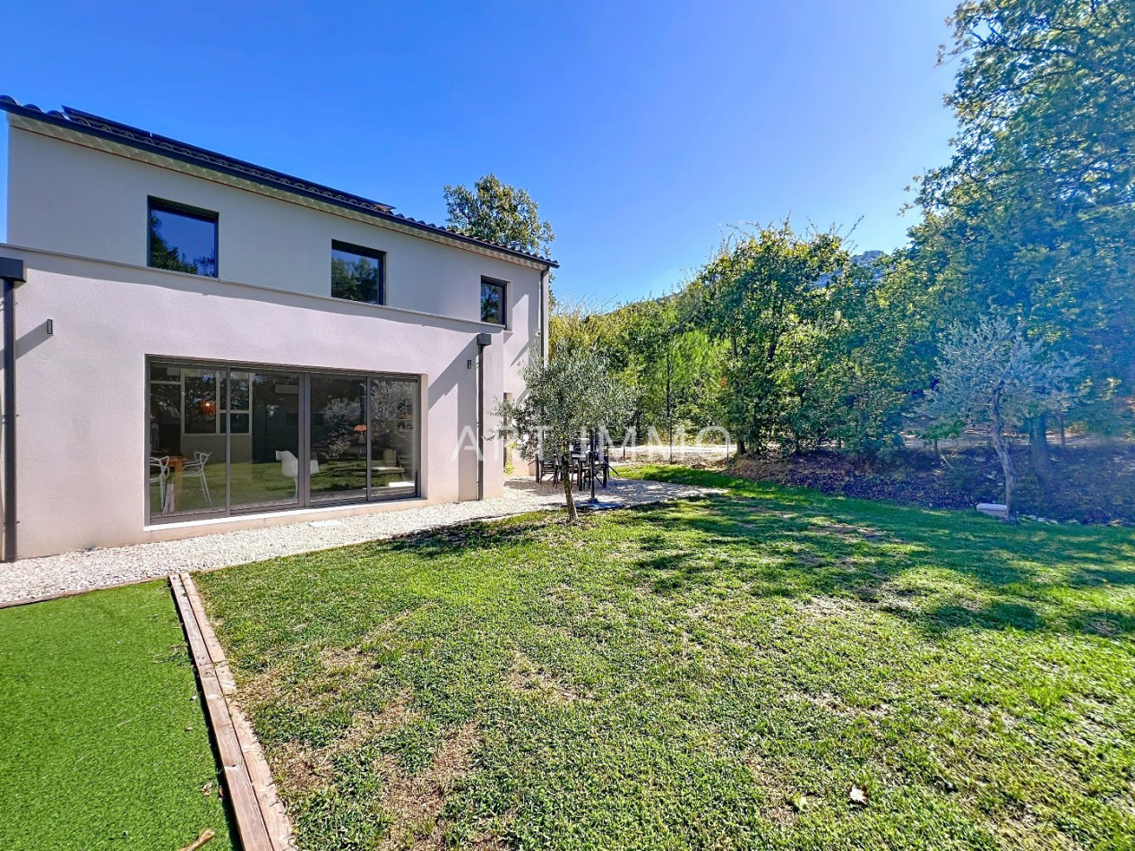 vente Villa d'architecte Robion - Photo 17