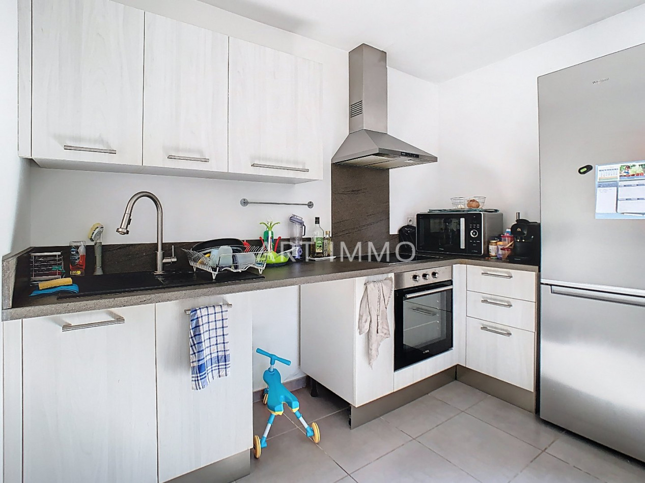 location Appartement en résidence Robion - Photo 3