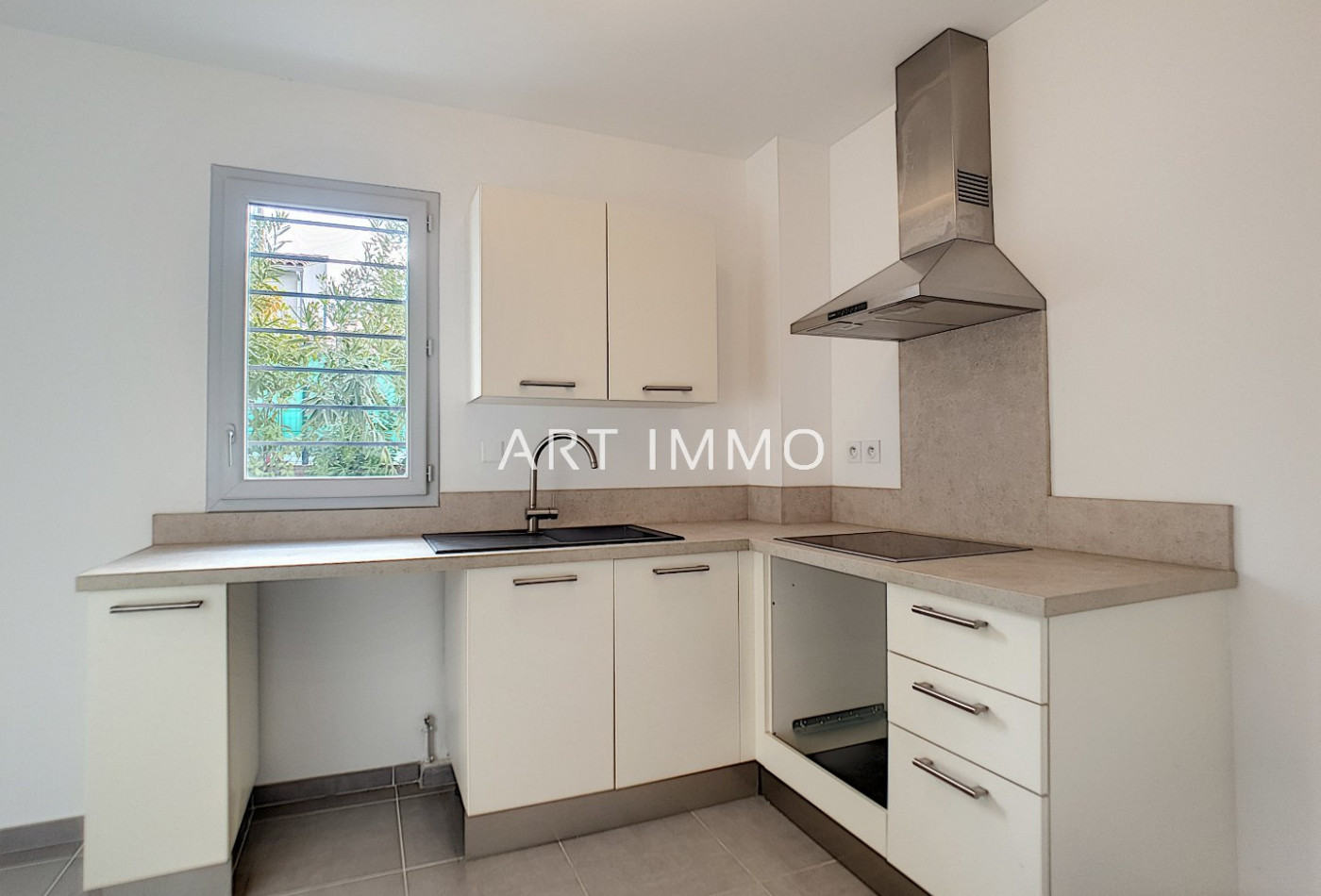 location Appartement en résidence Robion - Photo 5