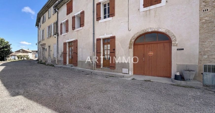 vente Maison de village Robion