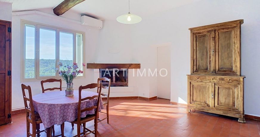 location Maison en pierre Gordes
