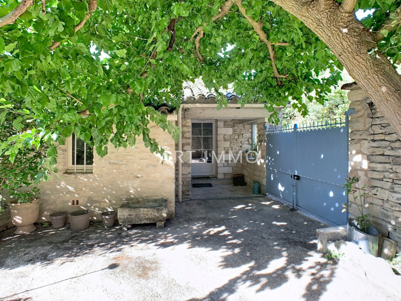 location Maison en pierre Gordes - Photo 9
