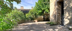 location Maison en pierre Gordes
