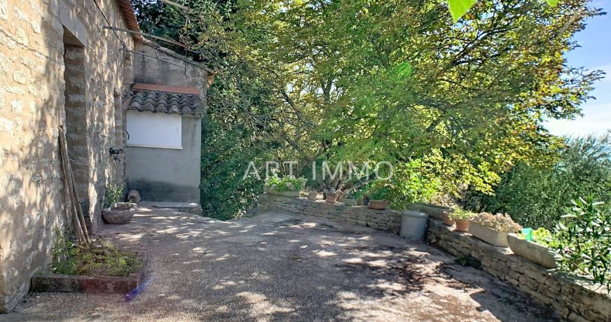 location Maison en pierre Gordes