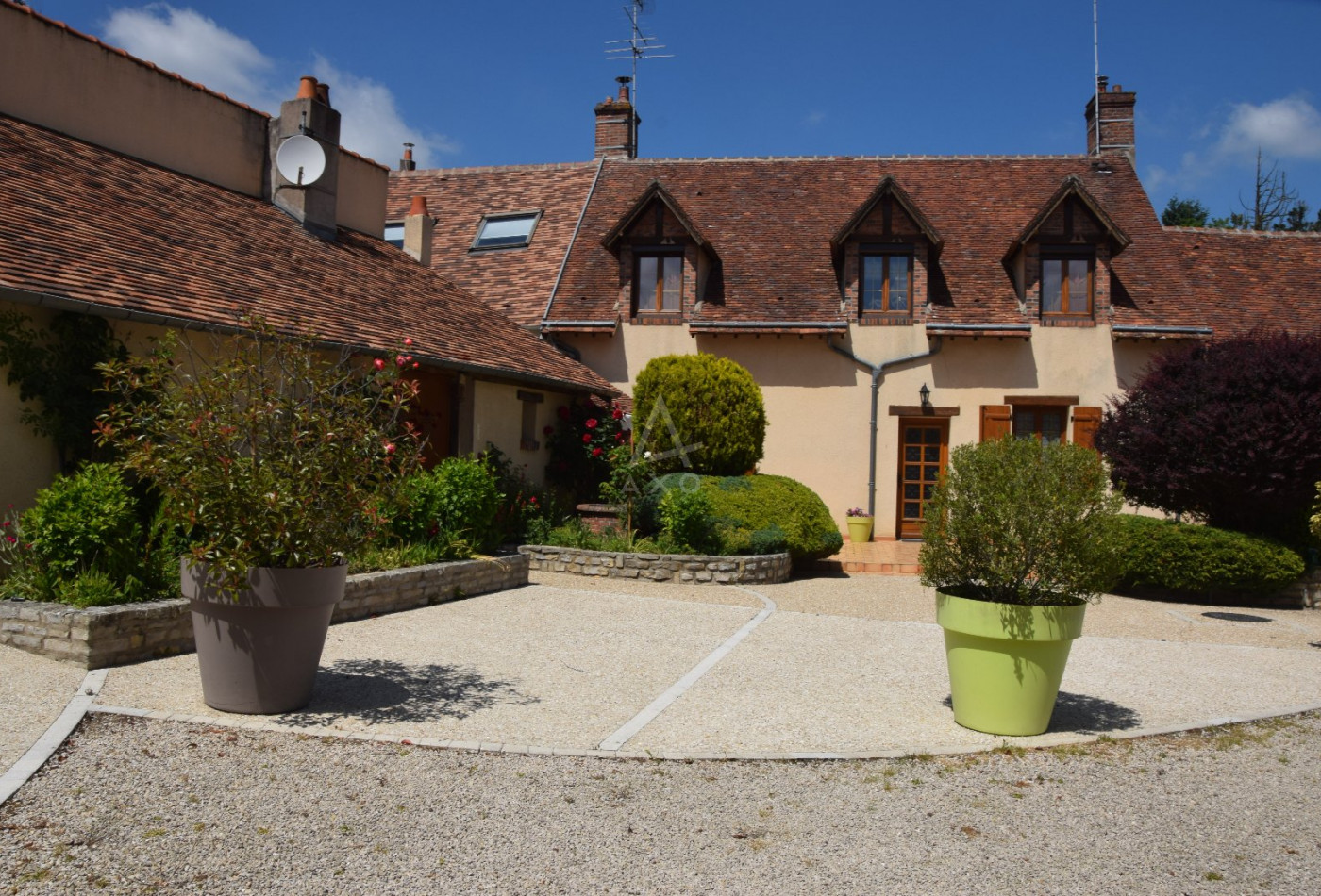 vente Demeure de ville et village Nogent Sur Vernisson - Photo 1