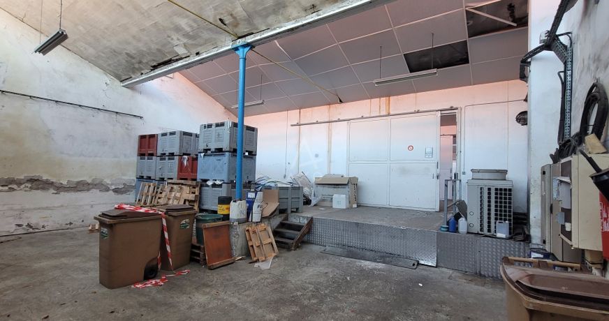 vente Local industriel Cholet
