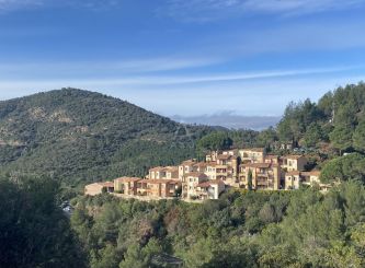 vente Appartement en rsidence Roquebrune Sur Argens
