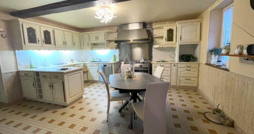 vente Corps de ferme Le Mele Sur Sarthe