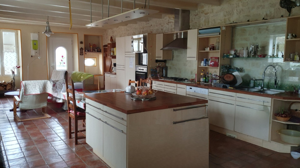 vente Maison Puyreaux - Photo 10