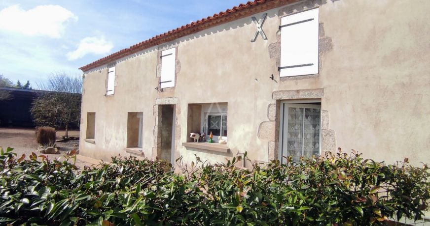 vente Maison en pierre Saint Vincent Sur Jard
