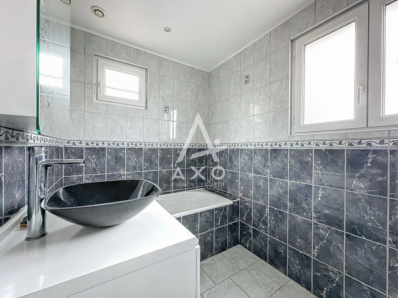 vente Ensemble immobilier La Loupe - Photo 14